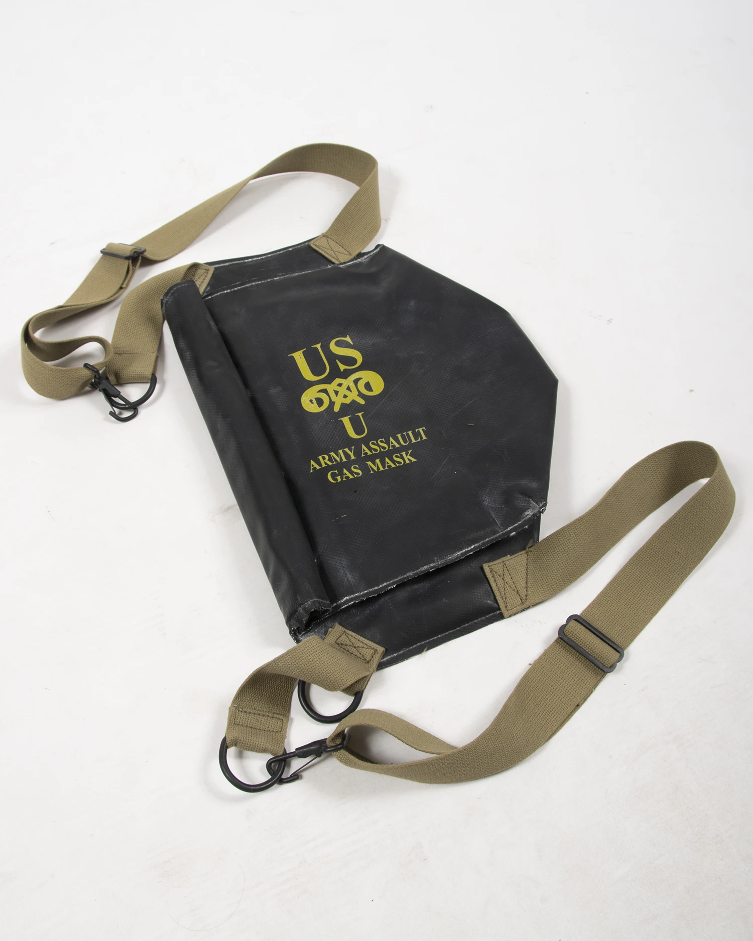 M7 Assault Gas Mask Bag, khaki straps